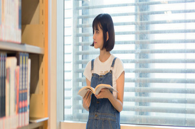 中西医结合在职研究生报名时间是什么时候？